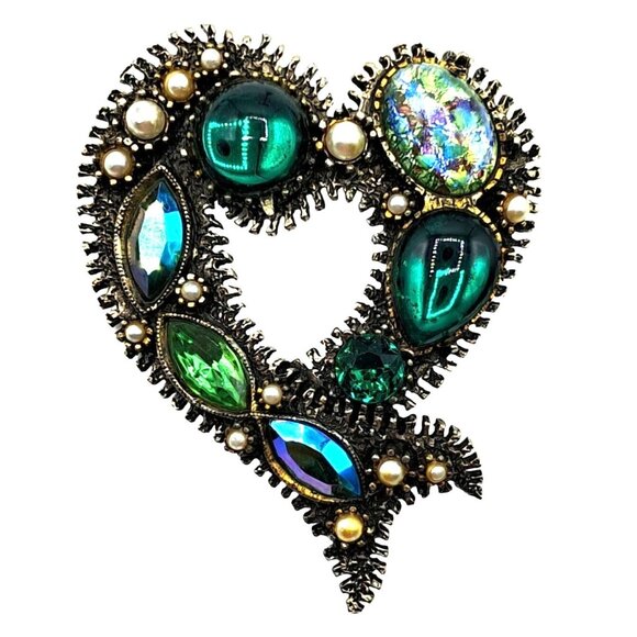 Vintage Jewelry - Foiled Glass Cabochon Rhinestone Brooch Har Style Green Aurora Borealis Vintage